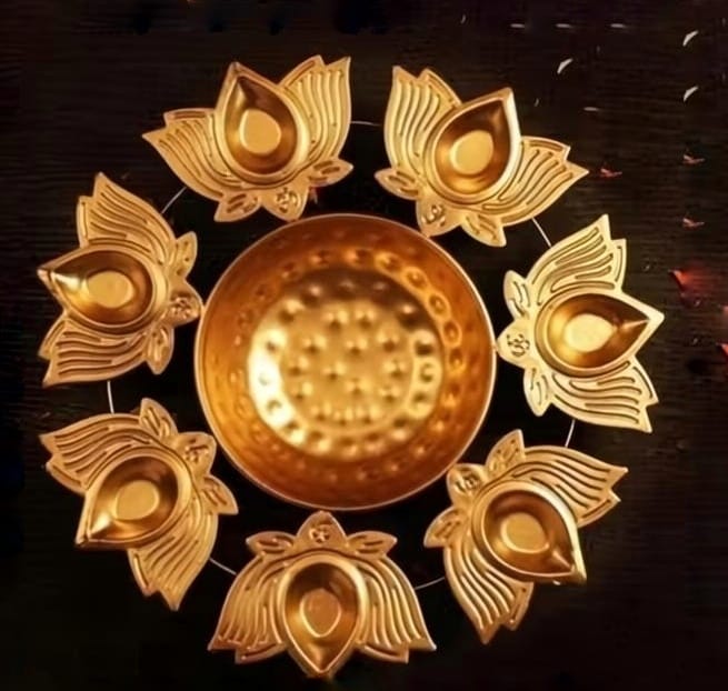 Metal Kamal Lotus Diya Urli Bowl Handcrafted Floating Flowers & Tea Light Candle Bowl Home, Office & Diwali Decor